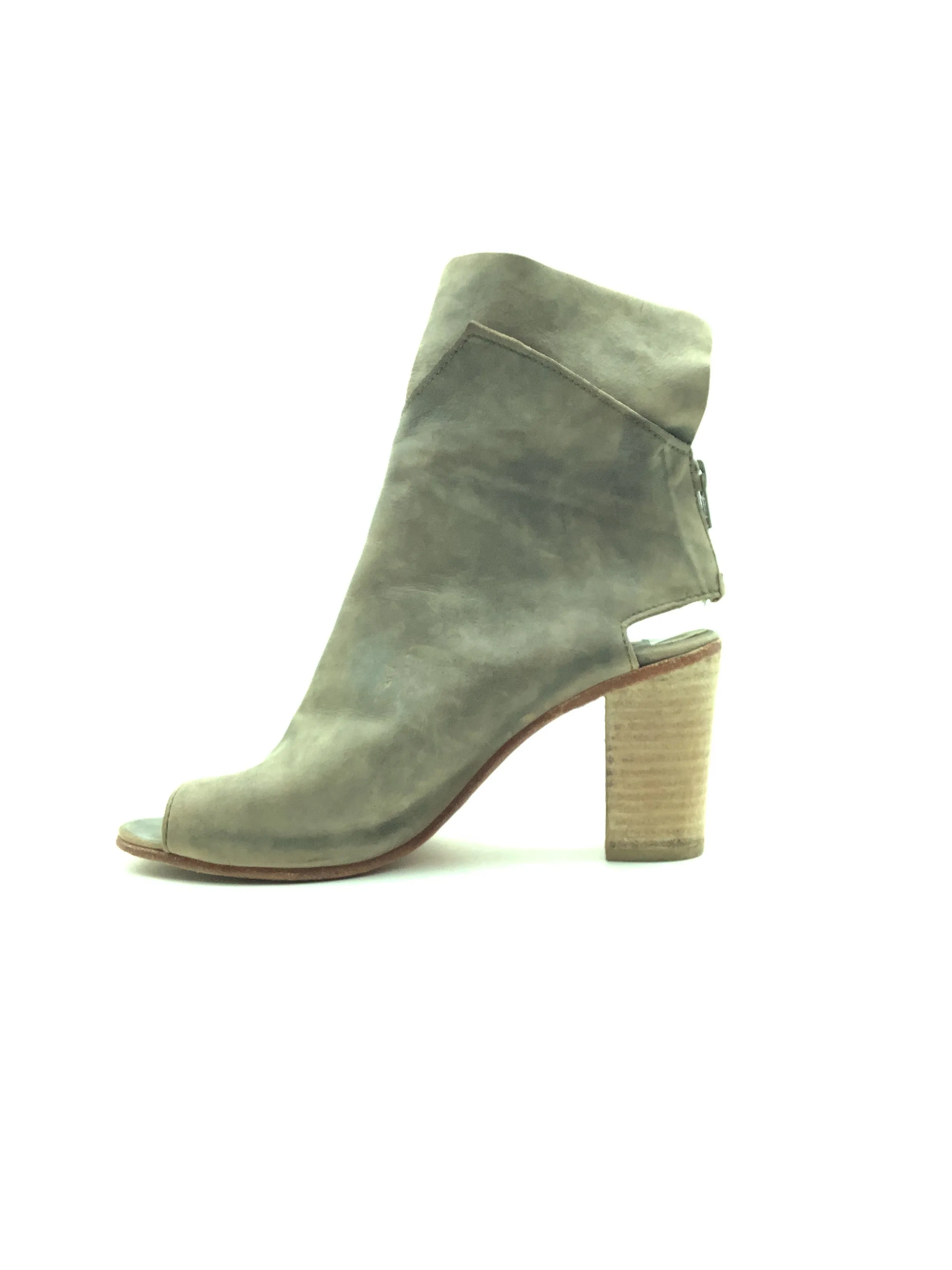 Free People Ankle Shoe Neutral Leather Peep Toe Heeled Size: US 8.5/ EU 39